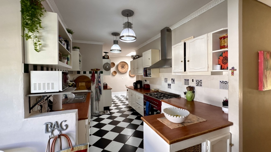 To Let 3 Bedroom Property for Rent in Tokai Western Cape